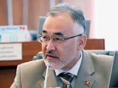 ТУРСУНБАЙ БАКИР УУЛУ: МЕН “БҮТҮН КЫРГЫЗСТАНДАН” КЕТКЕН ЭМЕСМИН, ТИЗМЕДЕН АЛЫНГАНЫМДЫ КЕЧЭЭ ЭЛЕ БИЛДИМ