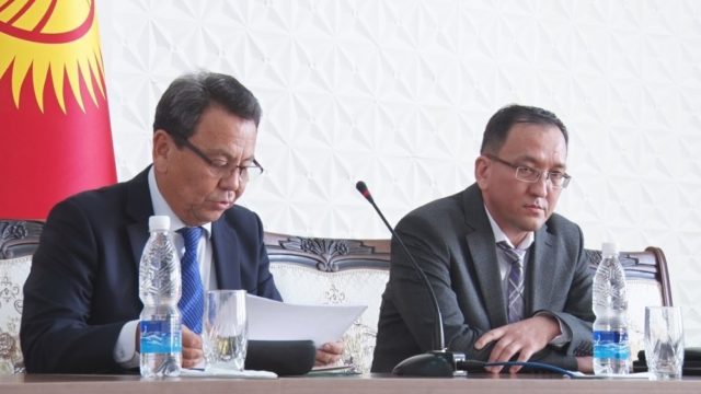 өмүрбек суваналиев